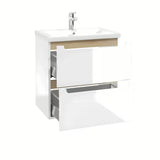 Bela viseča kopalniška omarica Naturel Stilla z dvema predaloma in keramičnim umivalnikom Verso 60x60x45 cm.