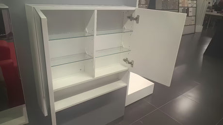Omarica z Ogledalom Naturel Vario Dekor 75x68,6 cm v mat beli barvi s steklenimi policami