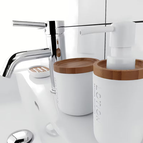 Bijeli dozator za tekući sapun Nimco Kora od polyresina i bambusa.