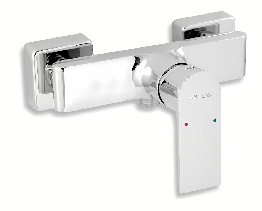 Stenska enoročna armatura za tuš Novaservis Nobless Trend u krom izvedbi.