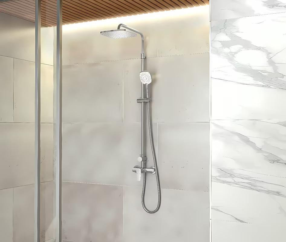 Kromiran tušni sistem Novaservis Metalia 58 z nadglavno prho 23x23 cm in ročno prho