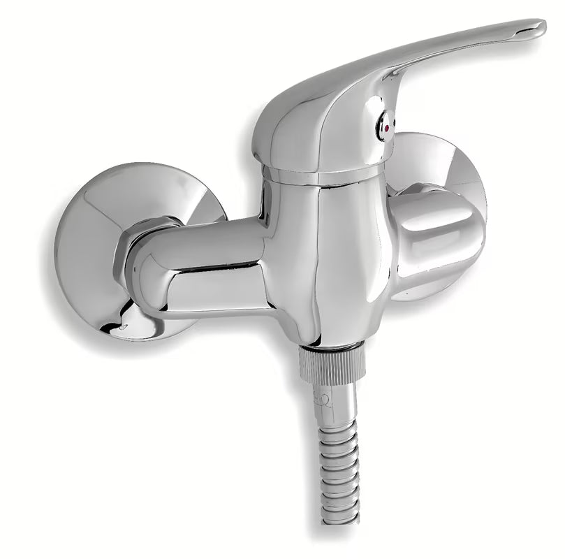 Kromirana stenska enoročna armatura za tuš Novaservis Titania Iris sa zaobljenim dizajnom