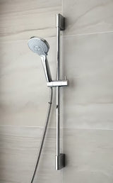 Tuš set Optima Comfort v izvedbi chrome z ročno prho, pršno letvijo in pršno cevjo