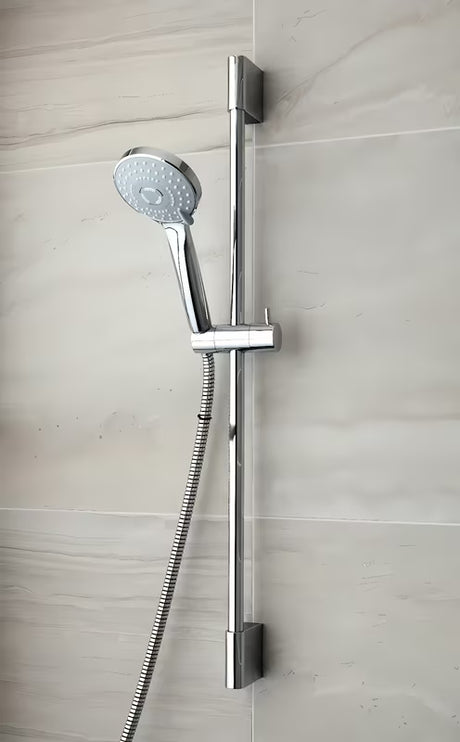 Tuš set Optima Comfort u izvedbi chrome s ručnim tušem, tuš šipkom i tuš crijevom