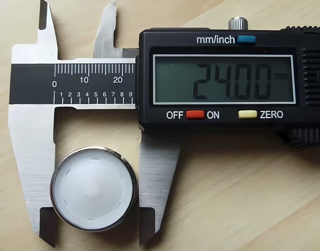 Perlator Optima z zunanjim navojem pro za varčevanje z vodo in prezračen, prijetnejši curek.