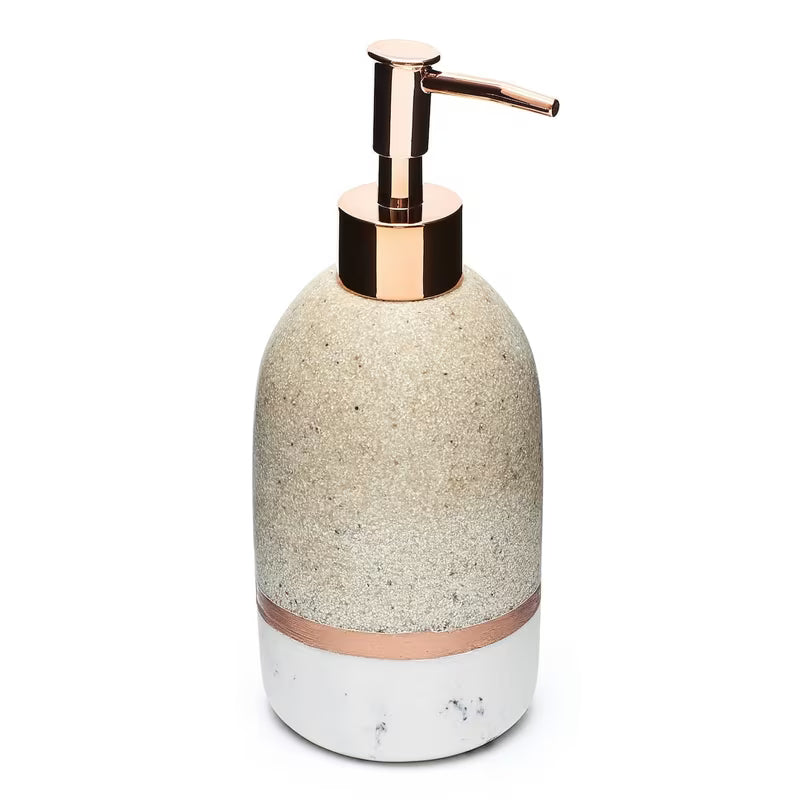 Samostoječi  dozirnik za tekoče milo Optima Tera v dekorju light-limestone s črpalko rose gold.