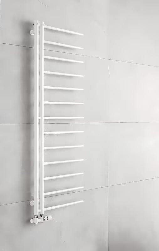 P.M.H. Apollo kombiniran radiator 150x50 cm v sijajni beli barvi s sredinskim priklopom 50 mm