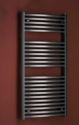 Kombiniran toplovodni radiator P.M.H. v sijajni beli izvedbi