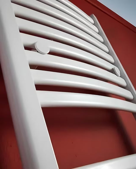 Kombiniran toplovodni radiator P.M.H. v sijajni beli izvedbi