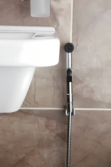 Kromirana armatura za umivalnik Paffoni Birillo z bide prho in preklopnikom vodnega toka.