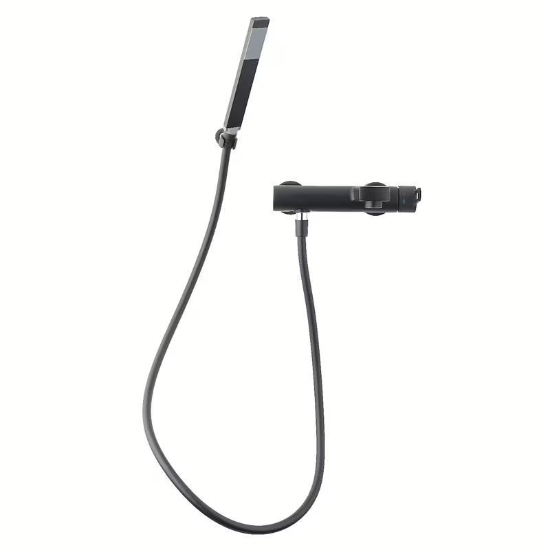 Enoročna stenska armatura za kad Paffoni Vallone s tuš setom u crnoj mat izvedbi