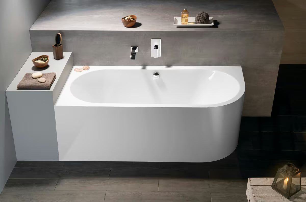 Lijeva asimetrična kad Polysan Viva L Monolith 170x75 cm od lijevanog akrila s monolitnom oblogom.