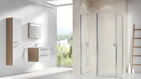 Bočna stena za tuš vrata Ravak Chrome 100 cm s prozornim steklom Transparent in obdelavo Ravak anticalc®.
