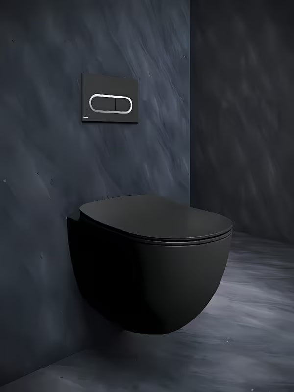 Viseča WC školjka Ravak Chrome v črni mat barvi z brezrobnim splakovanjem RimOff in skritim pritrjevanjem EasyFix.