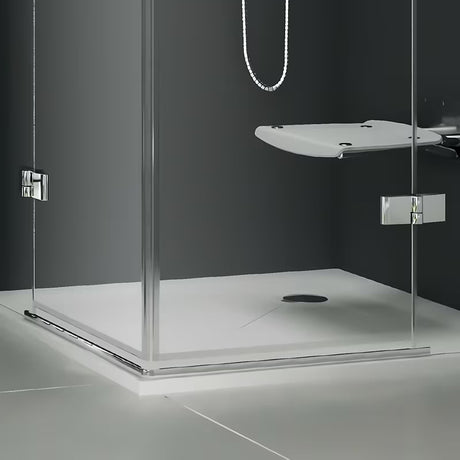 Aluminijasta odkapna letvica Ravak KK4 kot rezervni del za pragovno letev tuš vrat.