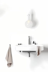 Metalna konzola od nehrđajućeg čelika Ravak Yard pro za zidnu montažu umivalniki Yard 800.