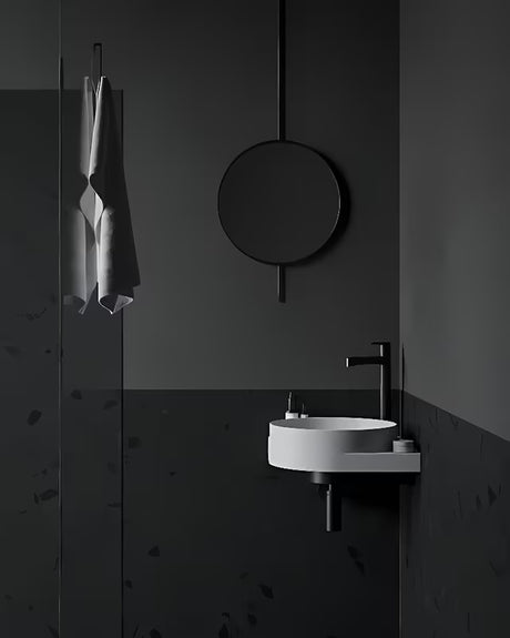 Bel viseče keramični umivalnik Ravak Yard 45x45 cm z znižano odlagalno površino