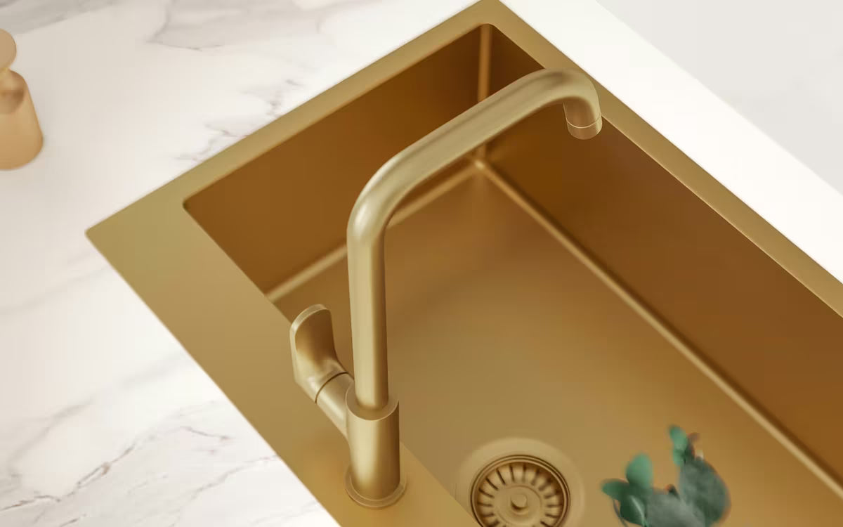 Kuhinjski sudoper od nehrđajućeg čelika SAT Aurum u izvedbi gold, ugradnja za delovni pult