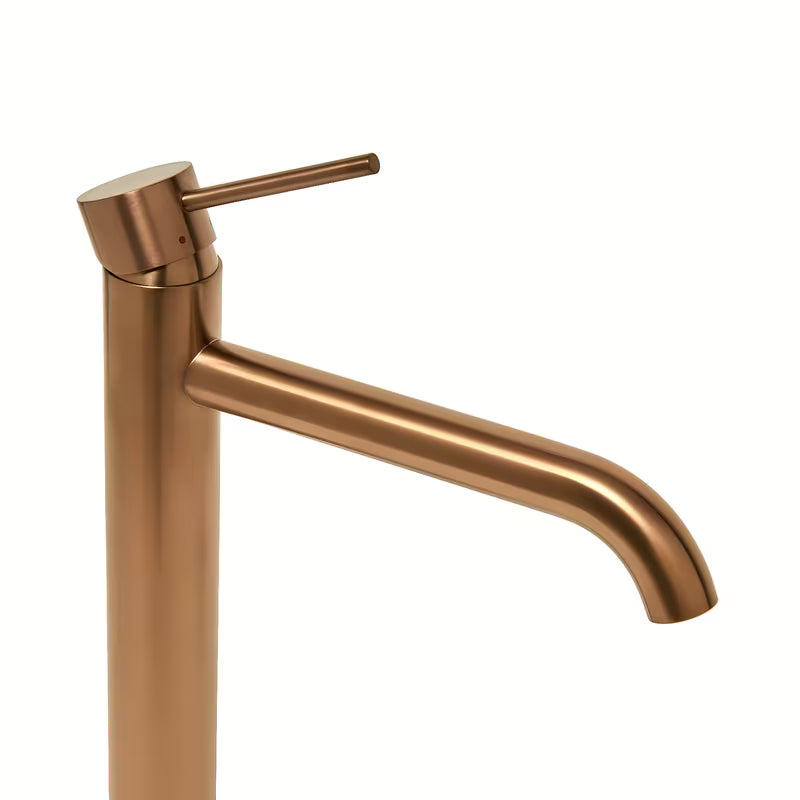 Visoka enoročna armatura za umivalnik SAT Aurum v površini rose gold brushed z okroglim dizajnom