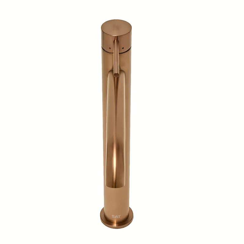 Visoka enoročna armatura za umivalnik SAT Aurum v površini rose gold brushed z okroglim dizajnom