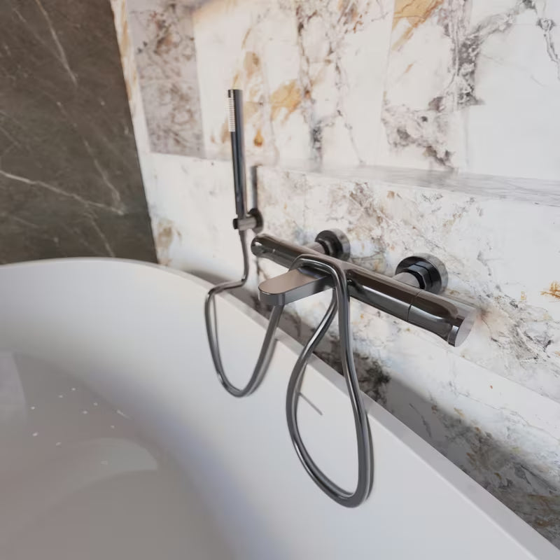 Termostatska stenska armatura za kad SAT Dark u mat izvedbi PVD gun metal brez tuš seta.