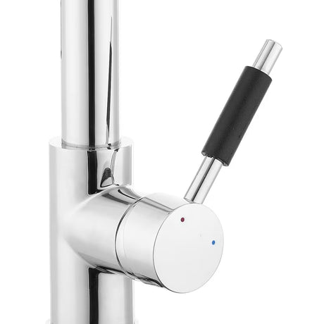 Kromirana armatura za pomivalno korito SAT Chrome s tušem, zakretnim izljevom i upravljanjem ručicom