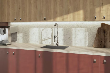 Kromirana armatura za pomivalno korito SAT Chrome s tušem, zakretnim izljevom i upravljanjem ručicom