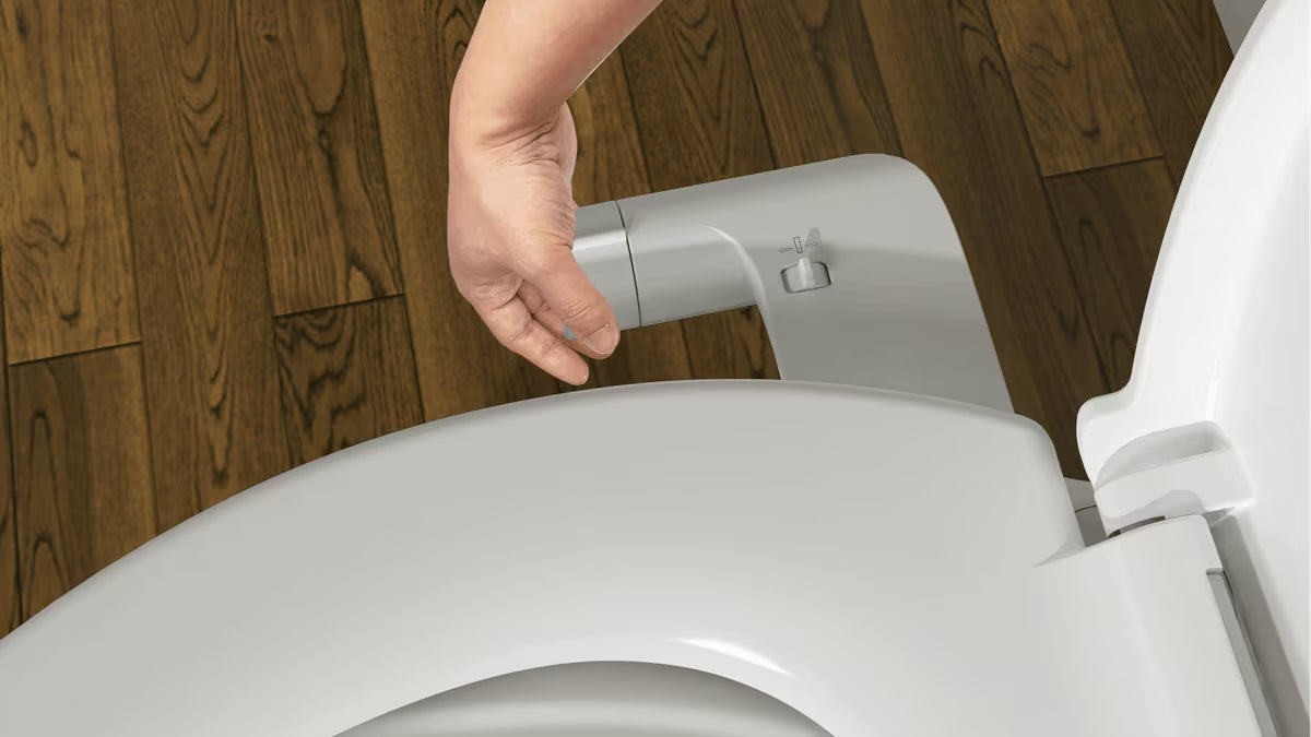 Bela bide deska SAT Easybidet pro za namestitev pod WC deska brez priklopa na elektriko.