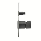 Podometna tuš i armatura za kad SAT Evolution u mat crnoj boji s upravljanjem ručicom