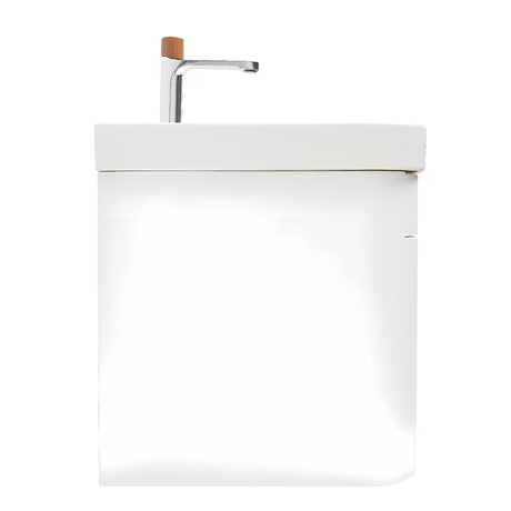 Viseča kopalniška omarica SAT Fusion s keramičkim umivaonikom u mat bijeloj boji z vtičnico.