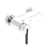 Kromirana enoročna armatura za tuš SAT Fusion brez tuš seta s crnom zamjenjivom ručicom