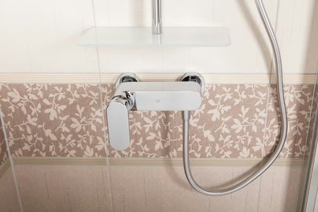 Kromirani stenska enoročna armatura za tuš SAT Fusion brez tuš seta