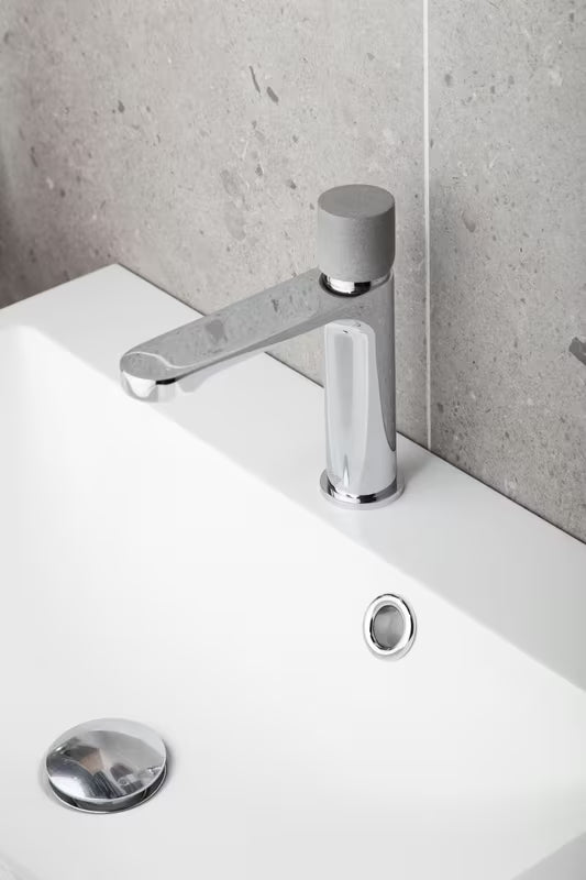 SAT Fusion armatura za umivalnik brez odtoka s betonskom ručicom