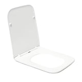Bela WC deska SAT Infinitio v oglatem dizajnu s mehko Zapiranje Soft Close in EasyLock