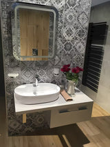 Bijeli keramički ovalni umivalnik na ploščo SAT Infinitio 60 x 40 cm brez preliva s otvorom za pro slavinu