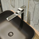 Mat crni keramički umivalnik na ploščo SAT Infinitio brez preliva, ovalnog oblika, 45,5x32,5 cm.