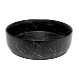 Mat umivalnik na ploščo SAT Infinitio 39x39 cm u crnom mramornom dizajnu brez preliva.