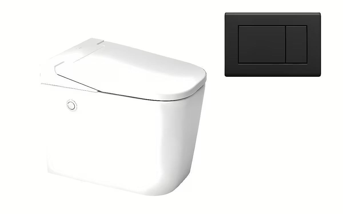 Stoječa WC Školjka SAT optimflush v beli barvi s kotličkom in stenskim splakovalnim gumbom.