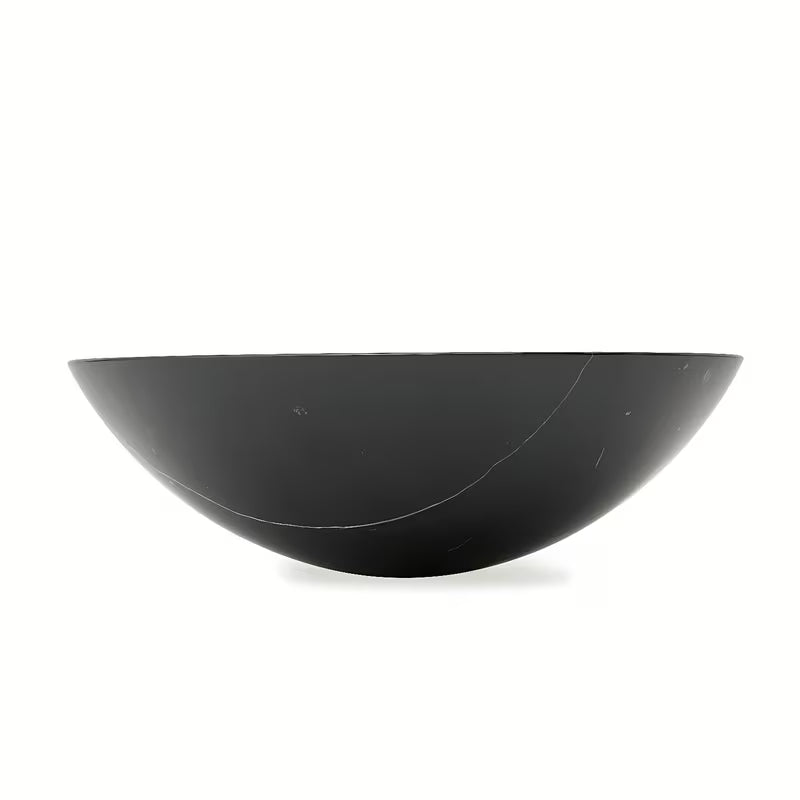 Umivalnik na ploščo SAT Purity od pravog crnog mramora dimenzija 43 x 43 cm brez preliva.