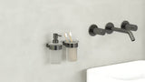 Stenski dozirnik za milo SAT Simply R s PVD površino gun metal in matiranim steklom