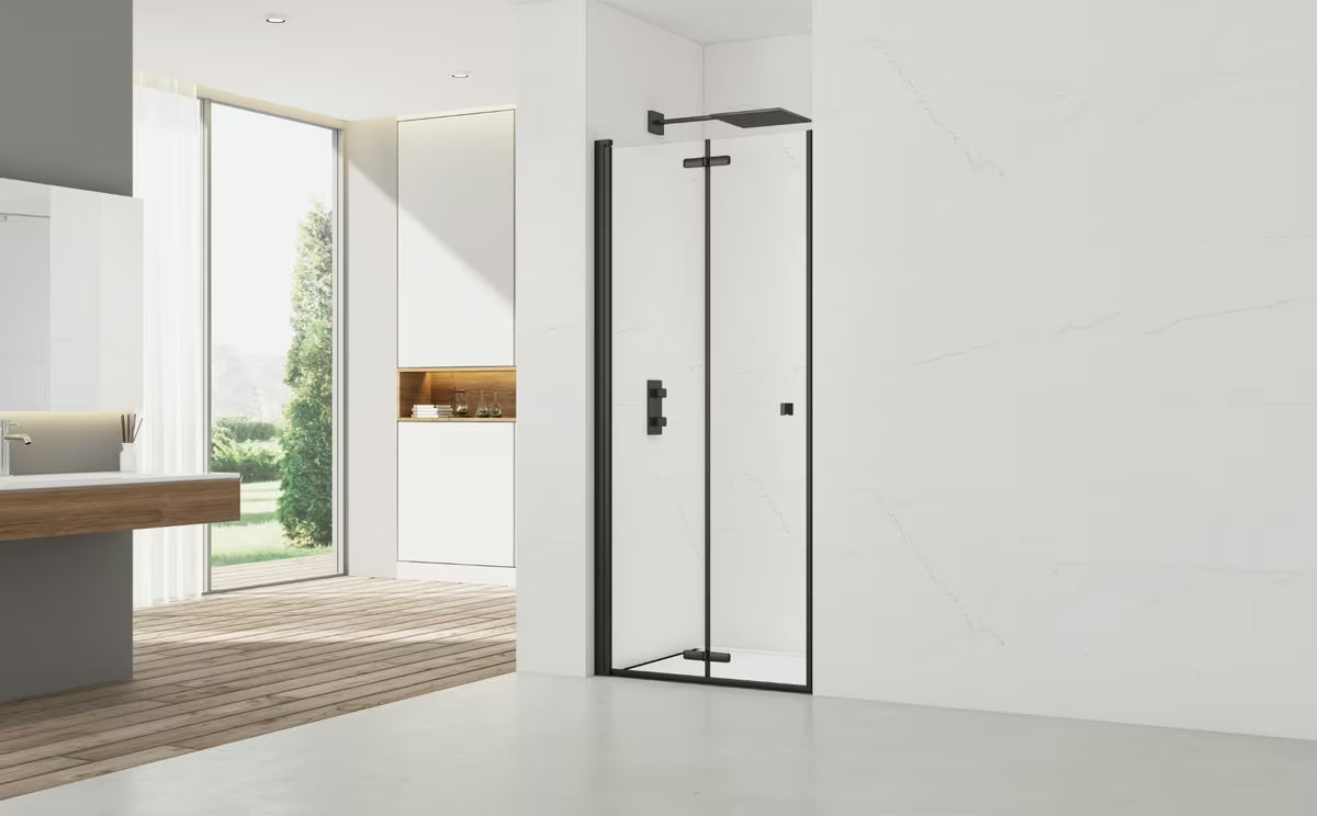 Crni preklopni tuš vrata za nišu SAT Sk s prozirnim staklom i završnom obradom EasyClean.