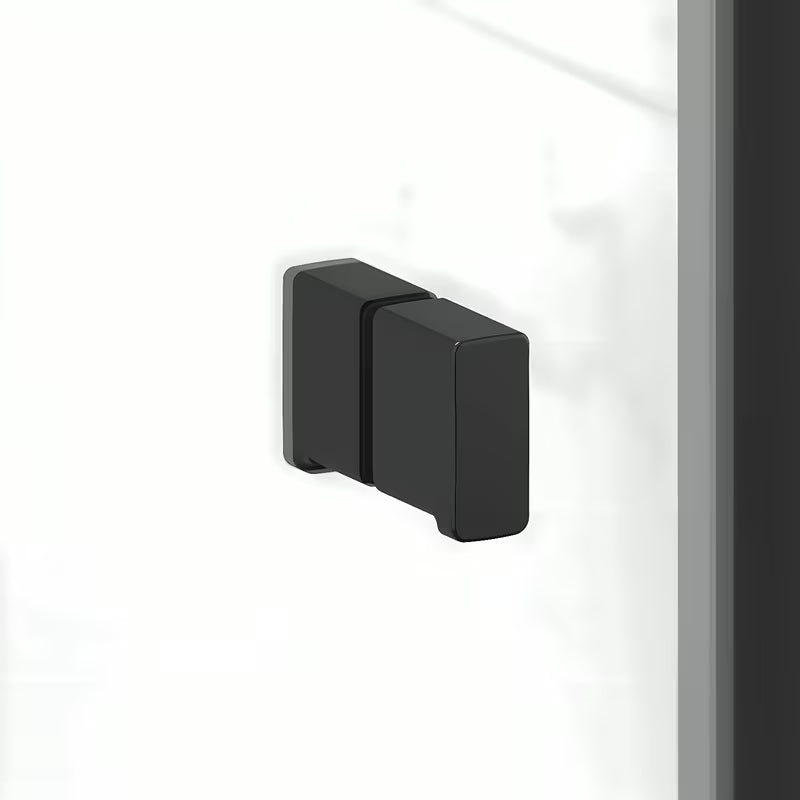 Pravokotna tuš kabina SAT Sk 100 x 80 cm u crnoj izvedbi s prozirnim staklom i preklopnim vratima.