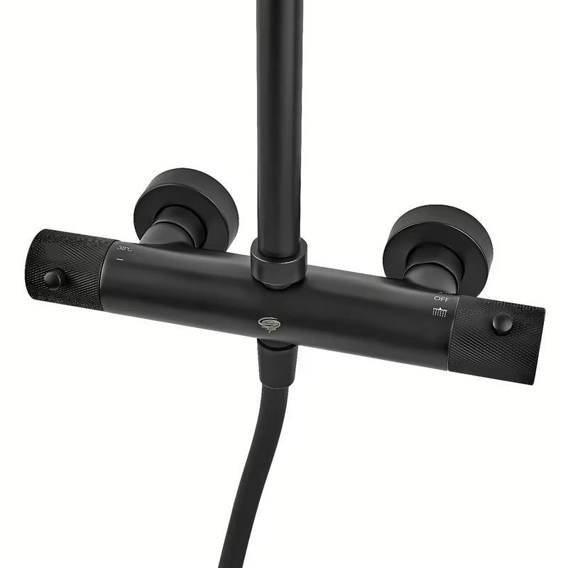 Termostatski tušni sistem SAT s crnom mat termostatskom miješalicom, nadglavnim i ručnim tušem.