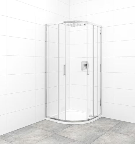 Polkrožna tuš kabina SAT Tex 80x80 cm v sijajnem kromu s prozornim steklom in drsnim odpiranjem.