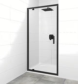 Pivotna tuš vrata SAT Tex 90 cm v črni izvedbi s prozornim varnostnim steklom.