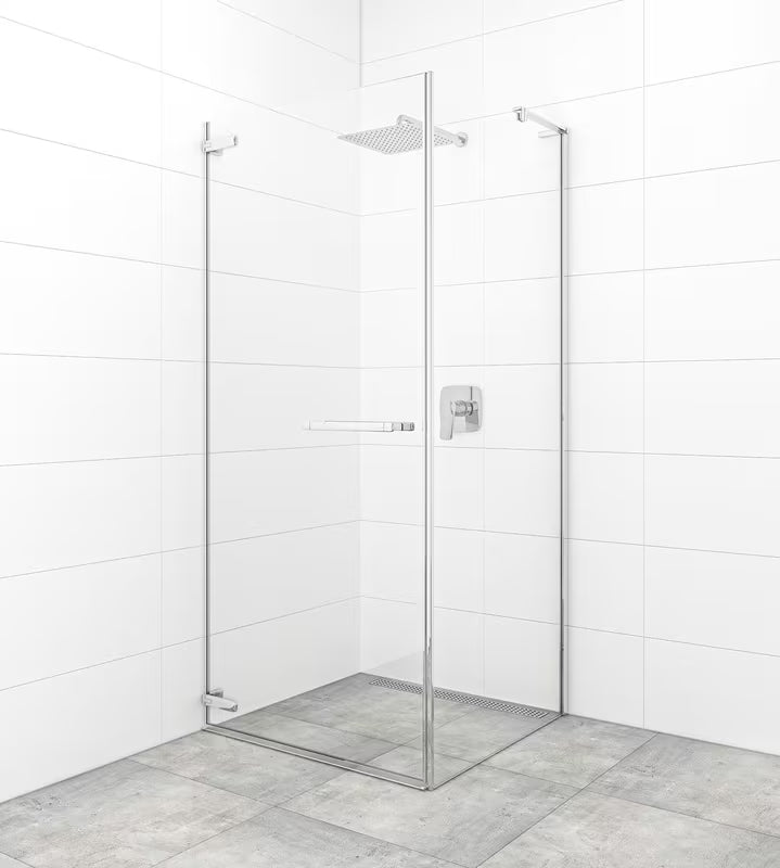 Nihajna tuš vrata SAT Tgd New 90 cm v krom izvedbi s prozornim varnostnim steklom in premazom Easyclean.