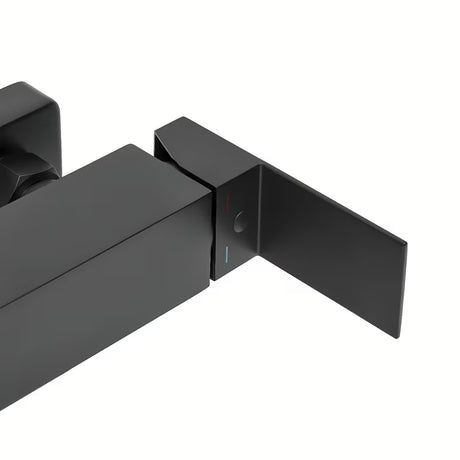 Enoročna armatura za tuš SAT Vision u mat crnoj boji pro za zidnu montažu