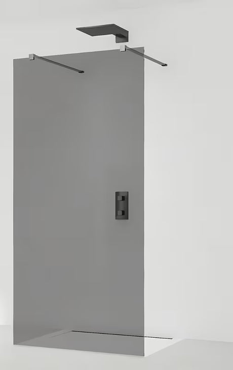 SAT Walk-in tuš stena Walk-In 80 cm v črni izvedbi z brezokvirnim dizajnom in 8 mm steklom.