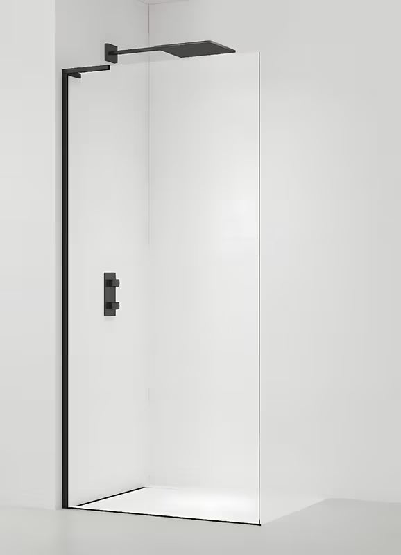 Tuš stena Walk-in SAT Walk-in 80 cm v mat črni barvi s prozornim steklom in brezokvirno izvedbo.