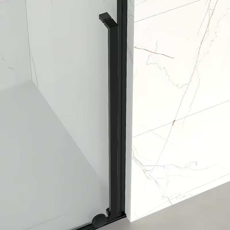 Drsno tuš vrata SAT Xmotion 110 cm v črni barvi s prozornim steklom v brezokvirni izvedbi.